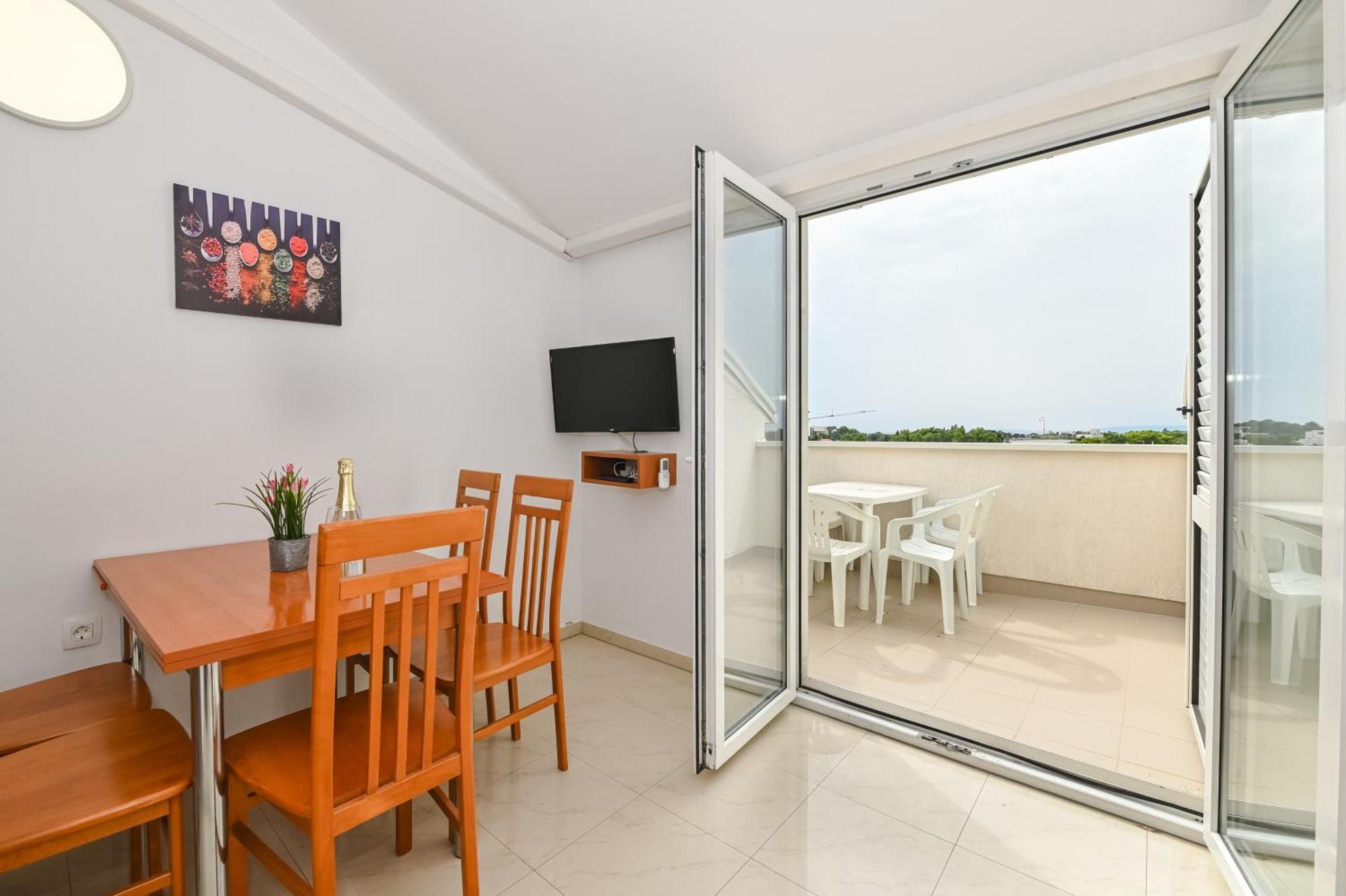 Seagull Pool Apartments & Studios Novalja Extérieur photo