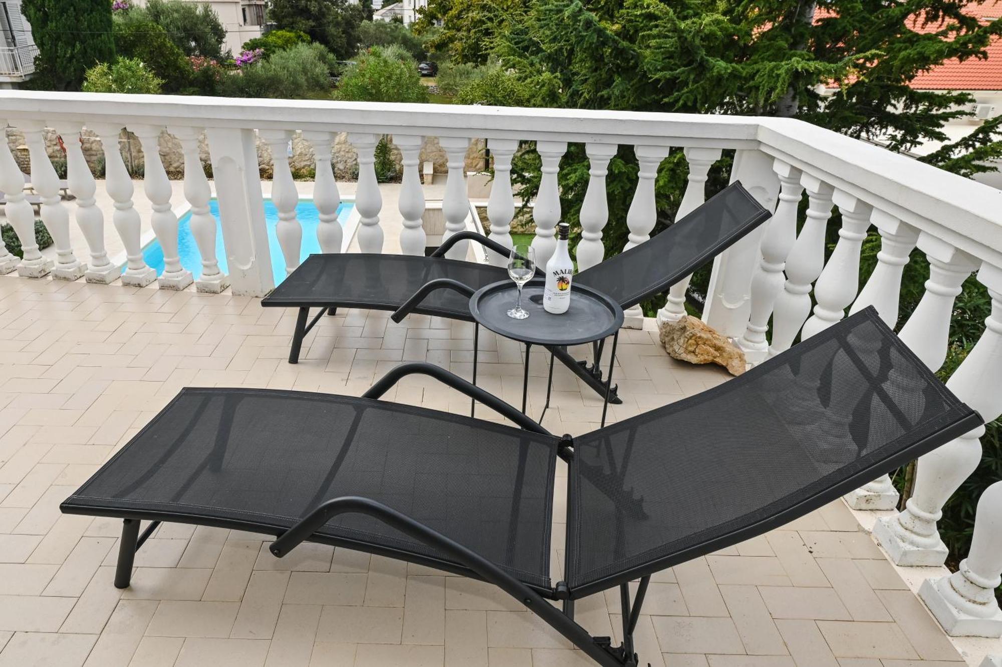Seagull Pool Apartments & Studios Novalja Extérieur photo