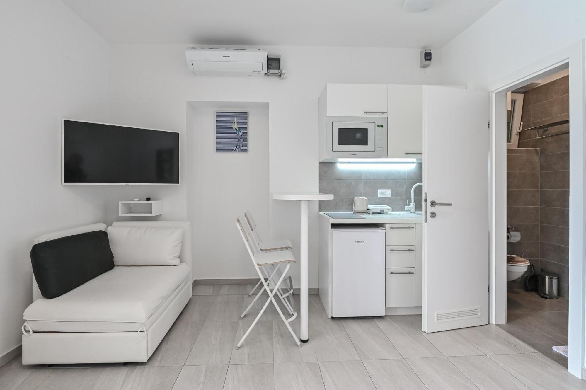 Seagull Pool Apartments & Studios Novalja Extérieur photo