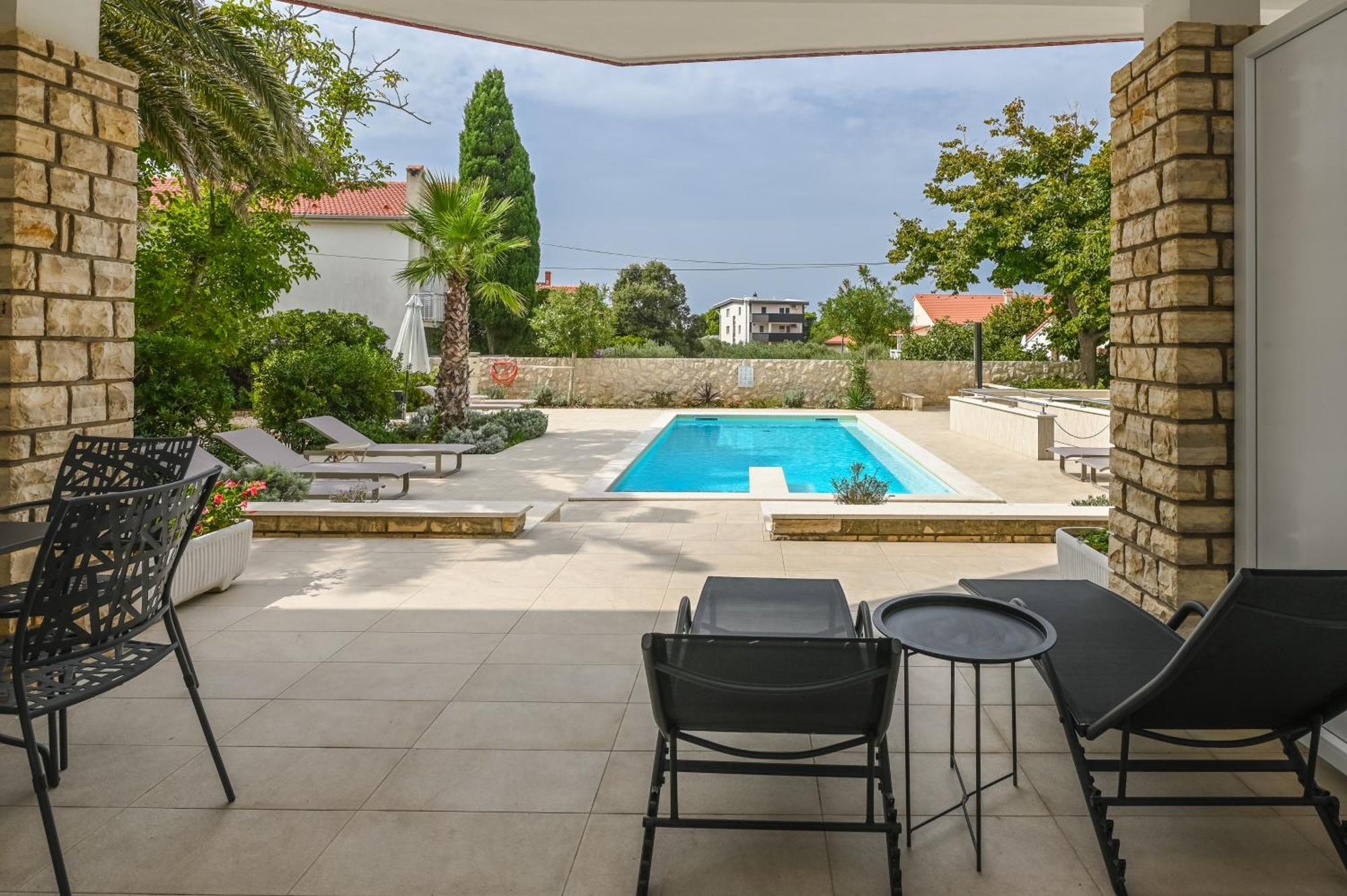 Seagull Pool Apartments & Studios Novalja Extérieur photo