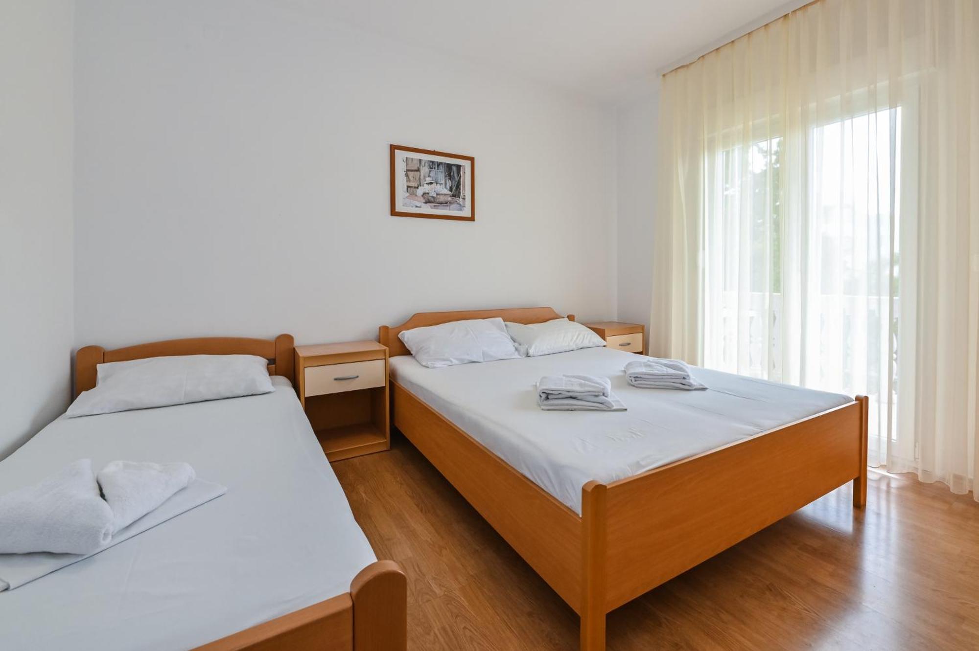 Seagull Pool Apartments & Studios Novalja Chambre photo